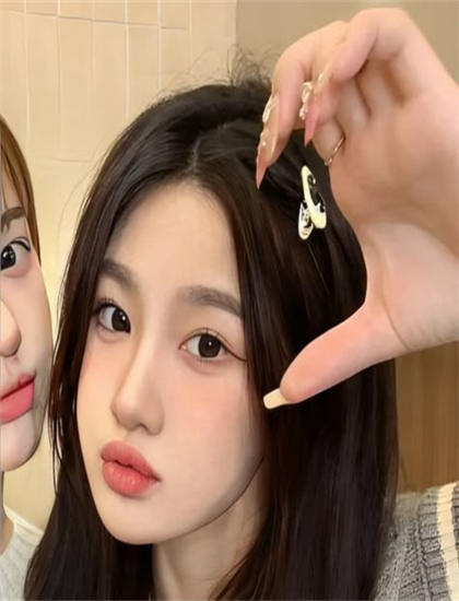 放蕩少婦中文字幕在線_孫楊張豆豆婚紗大片曝光