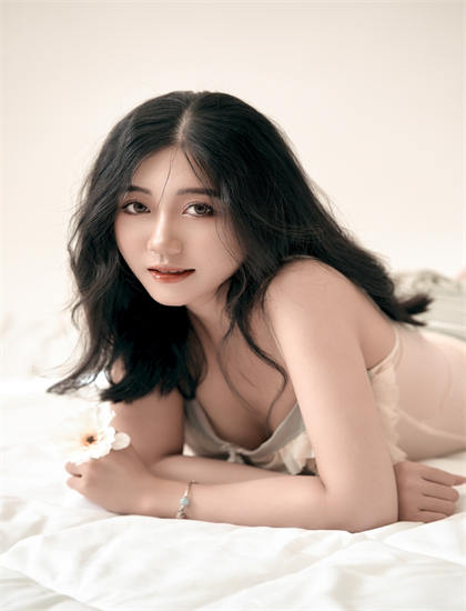 亚洲精品久久无码午夜小说_我顶开妈妈的生命之门免费